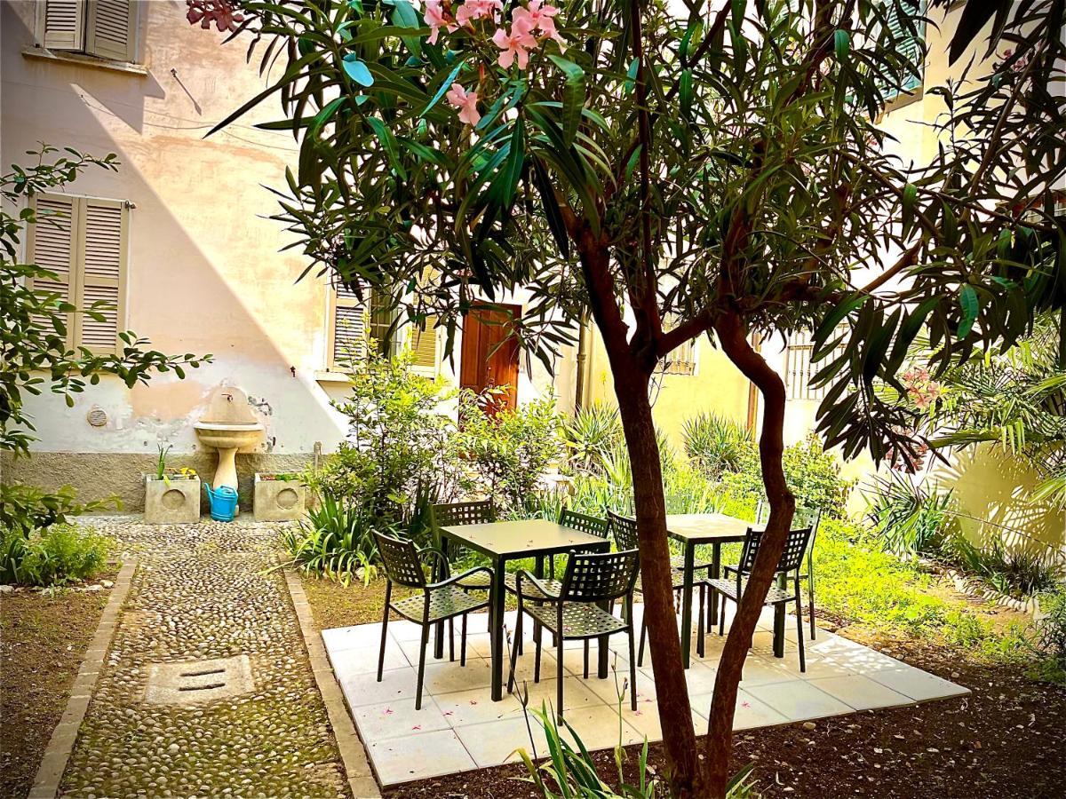 Capitolium Ad Bed & Breakfast เบรเชีย ภายนอก รูปภาพ