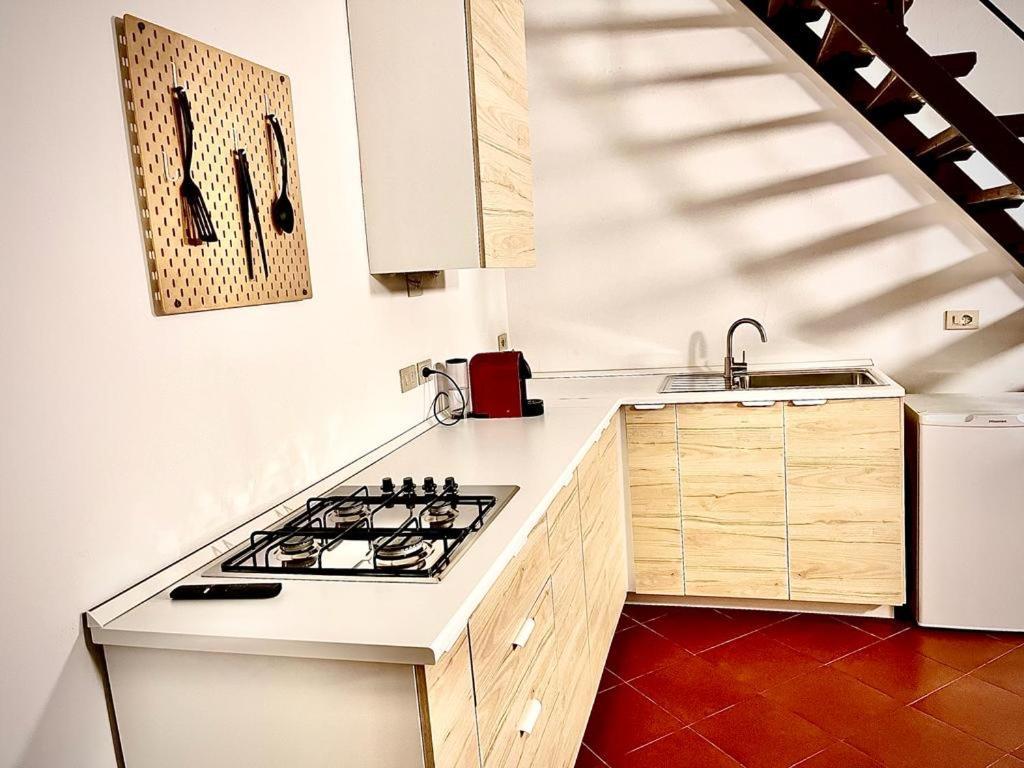 Capitolium Ad Bed & Breakfast เบรเชีย ภายนอก รูปภาพ