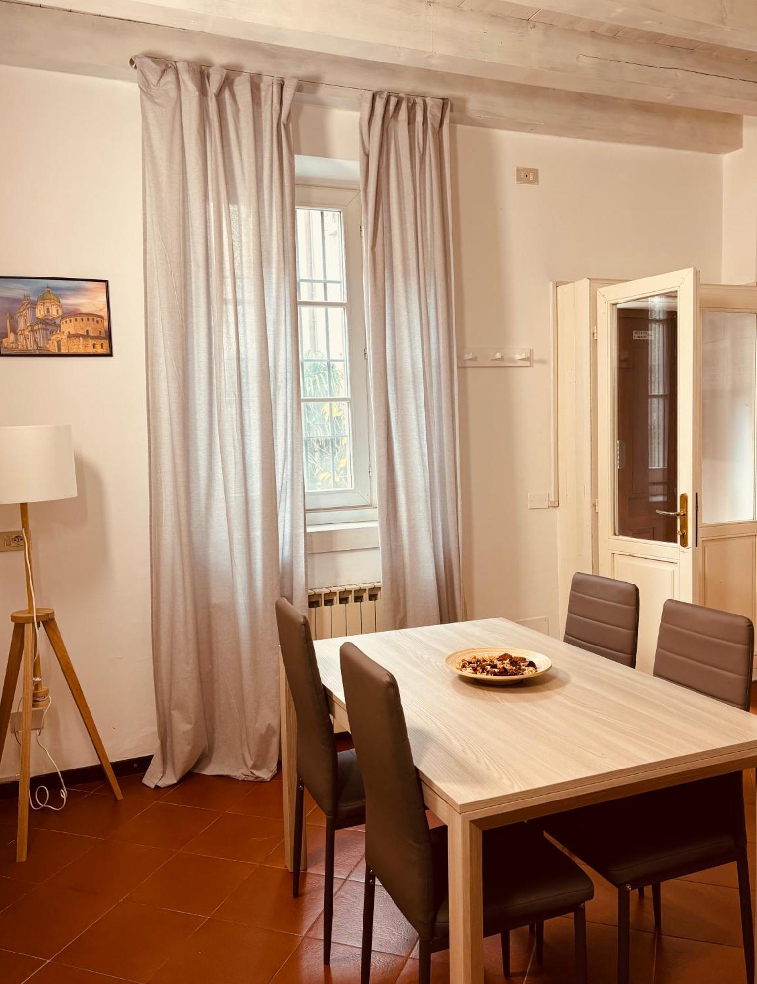 Capitolium Ad Bed & Breakfast เบรเชีย ภายนอก รูปภาพ