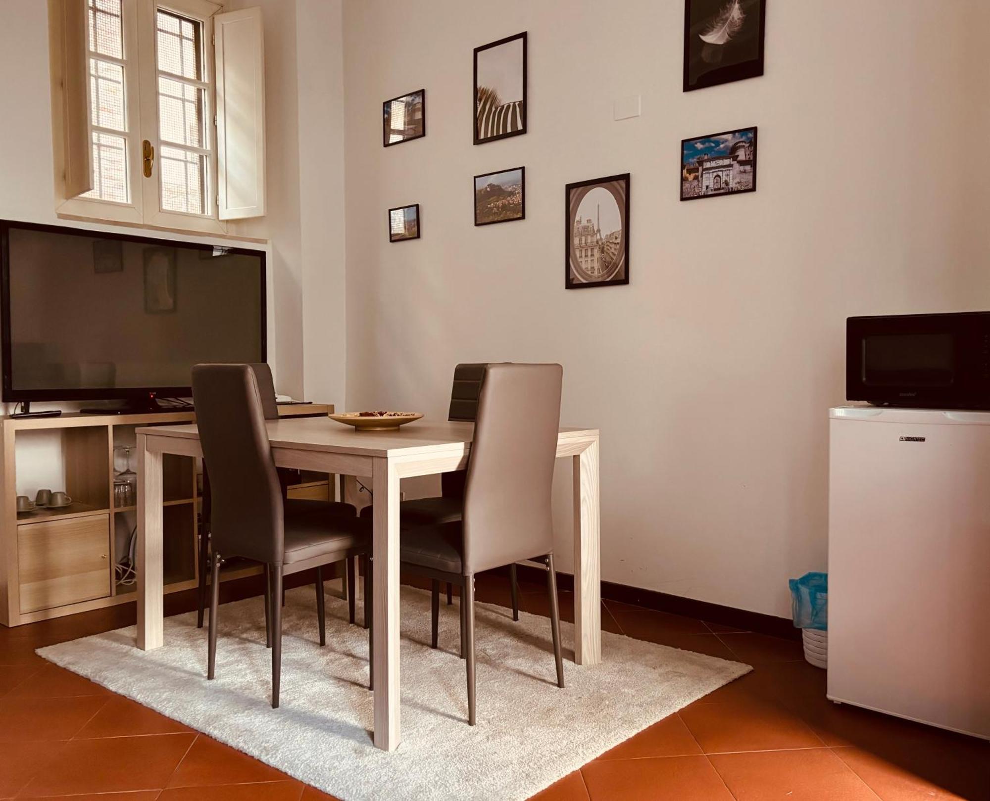 Capitolium Ad Bed & Breakfast เบรเชีย ภายนอก รูปภาพ